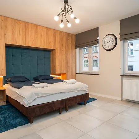 Totu Chlebnicka Old Town Apartment