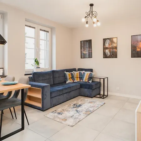 Totu Chlebnicka Old Town *